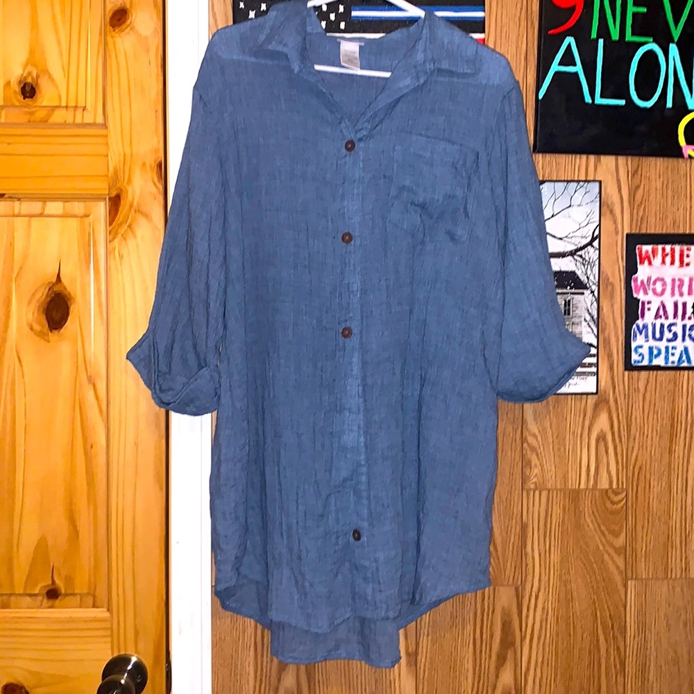 Wearabouts long sleeve shirt. Size L. Denim color